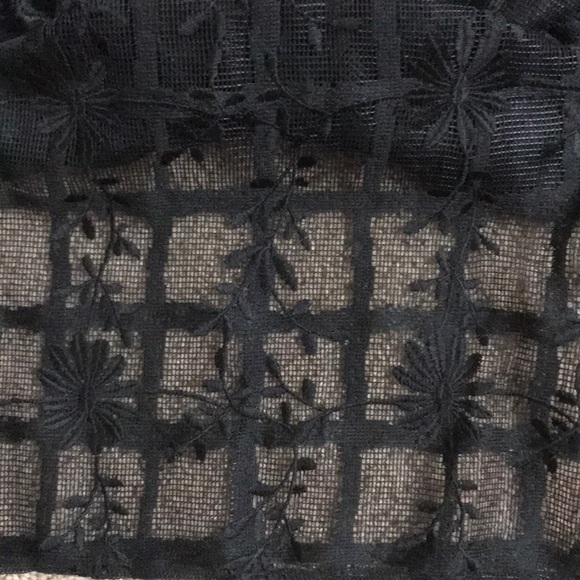 🌻Beautiful Bebe Dress🌻 - Picture 6 of 6